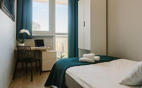 V27 Ajax Warsaw Bed&Breakfast Rooms
